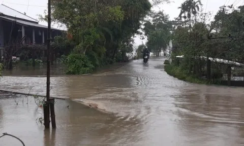 Thừa Thiên Huế: Một số vùng thấp trũng ngập lụt khi mưa lớn kéo dài