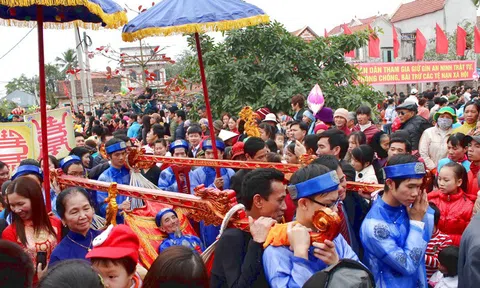 Độc đáo lễ hội Tiên Công
