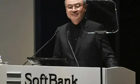CEO SoftBank tin rằng AI sẽ thông minh gấp 10.000 lần con người, tiếc vì bỏ lỡ 160 tỷ USD khi bán cổ phần NVIDIA quá sớm
